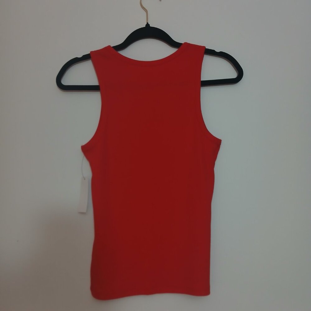Red Tank - Picture 2 of 4